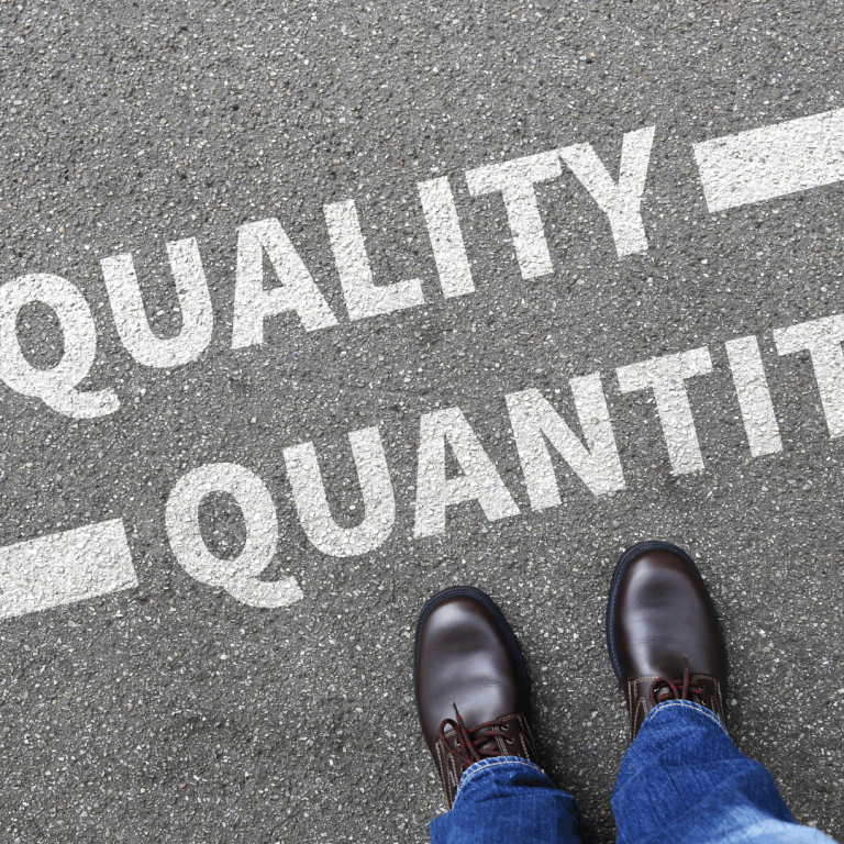 Jak wybrać odpowiednią frezarkę CNC? Przewodnik po obrabiarkach CNC